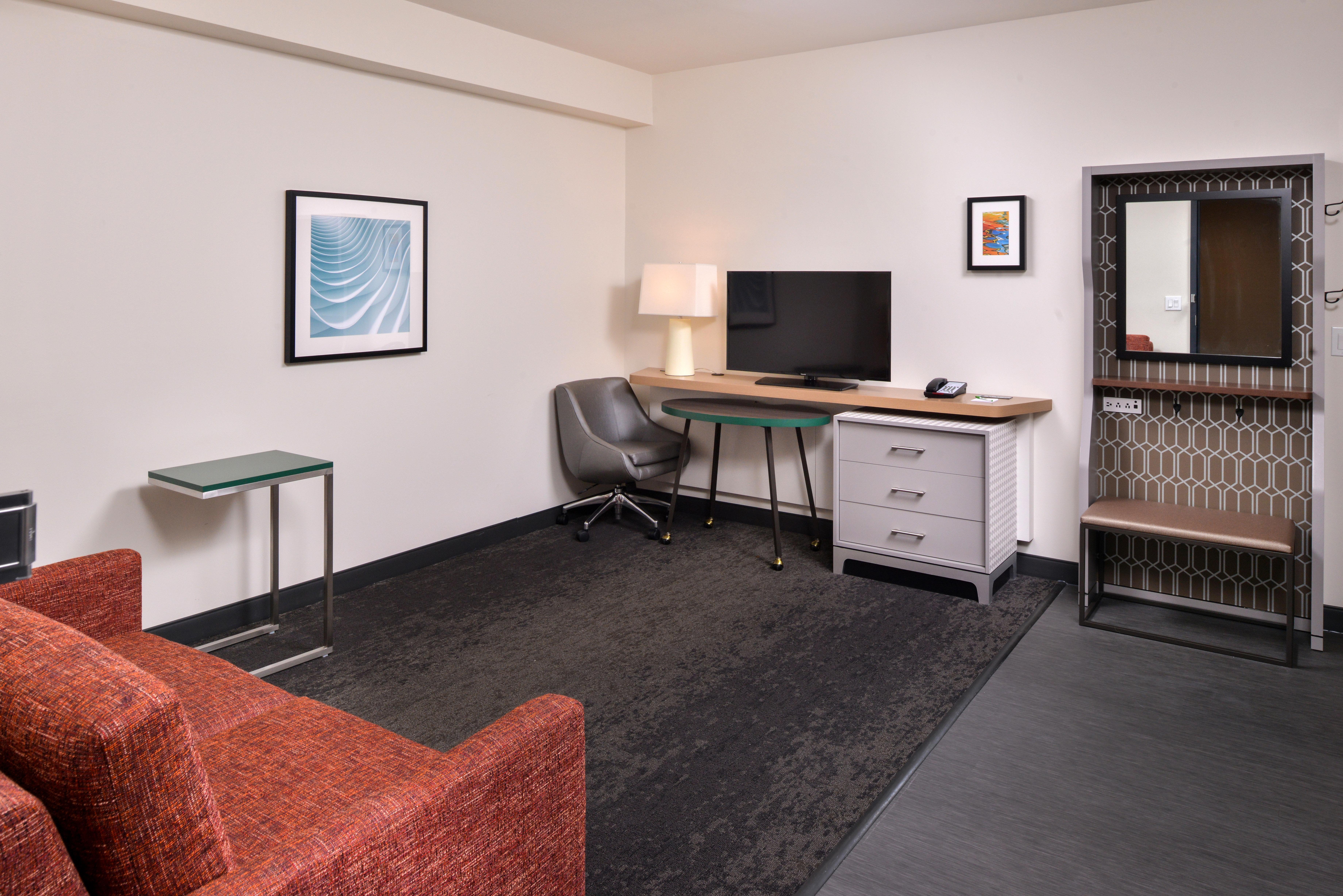 Holiday Inn & Suites - Farmington Hills - Detroit Nw By Ihg Exteriör bild