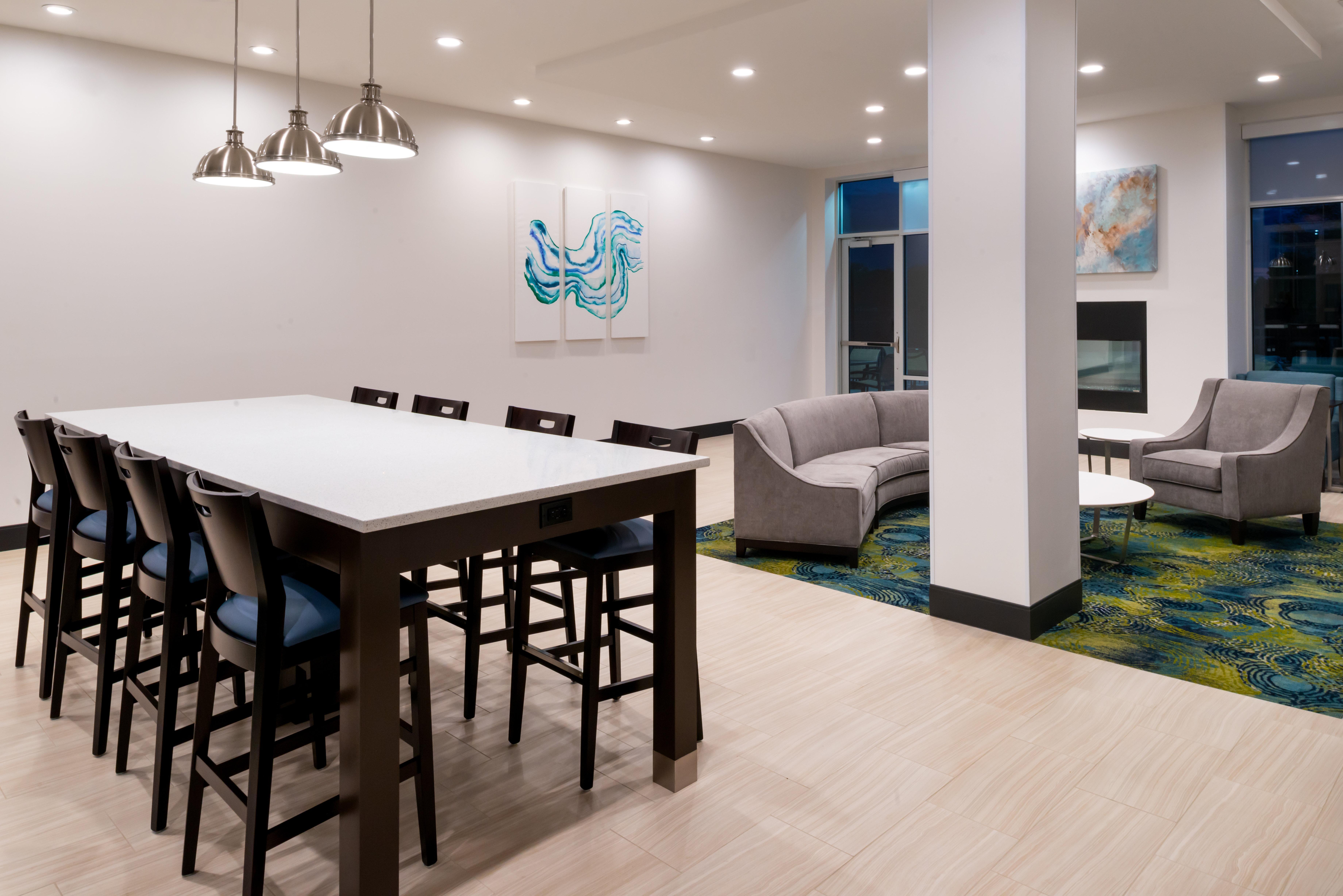 Holiday Inn & Suites - Farmington Hills - Detroit Nw By Ihg Exteriör bild