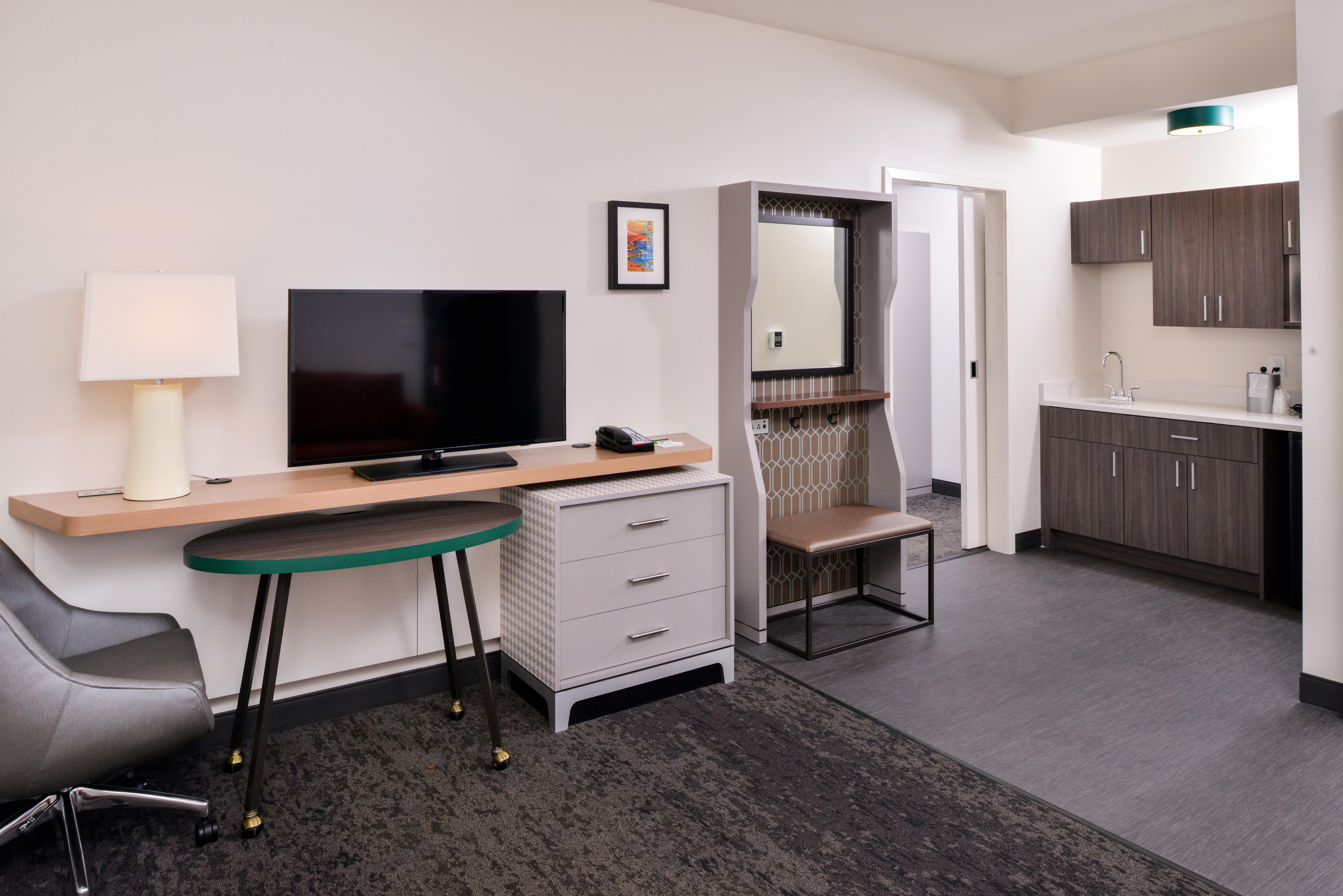 Holiday Inn & Suites - Farmington Hills - Detroit Nw By Ihg Exteriör bild
