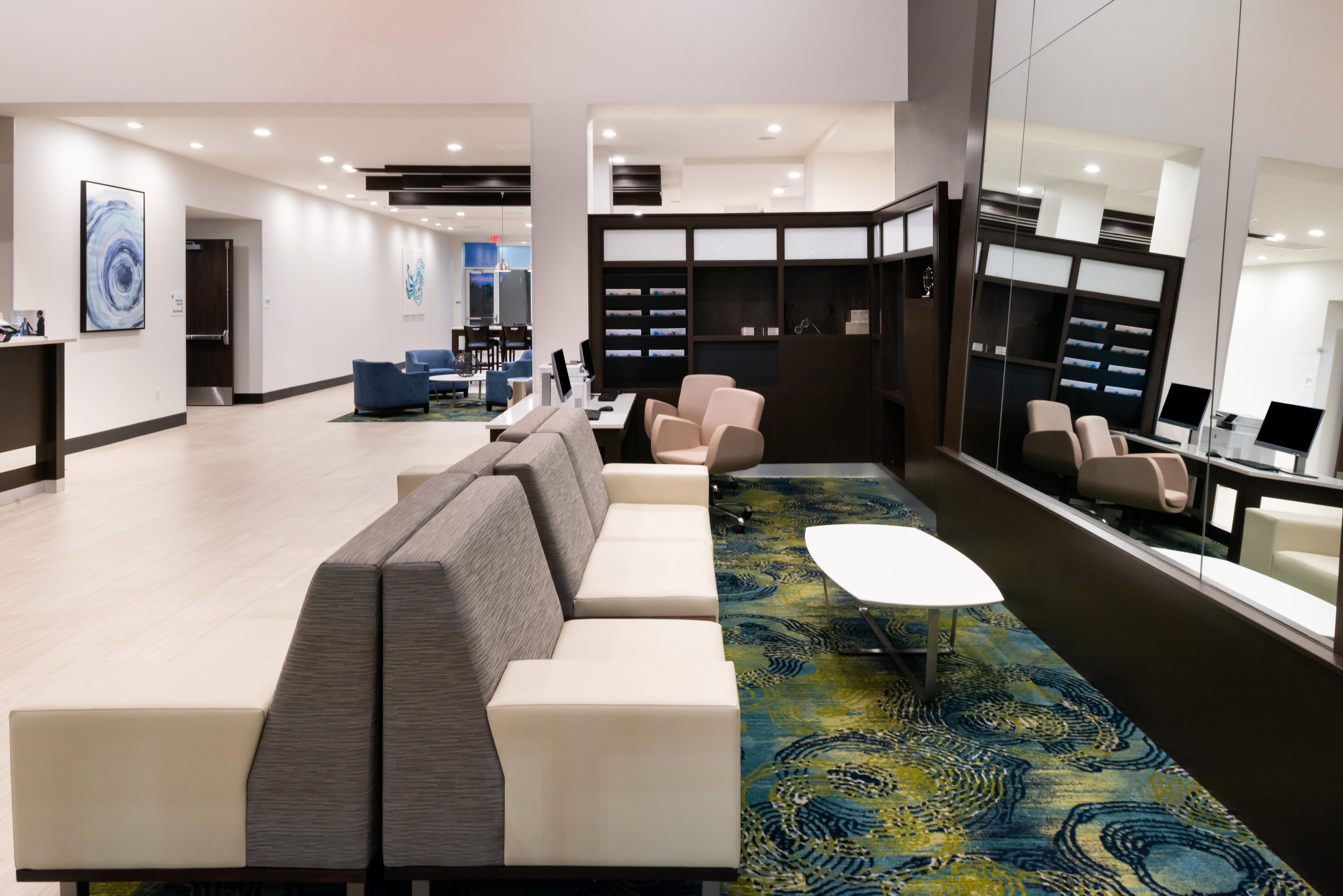 Holiday Inn & Suites - Farmington Hills - Detroit Nw By Ihg Exteriör bild