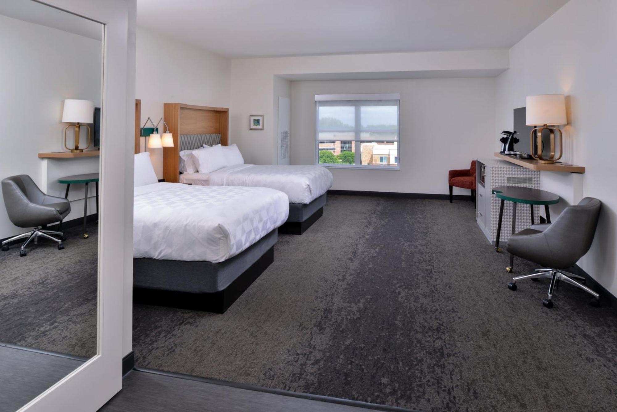 Holiday Inn & Suites - Farmington Hills - Detroit Nw By Ihg Exteriör bild